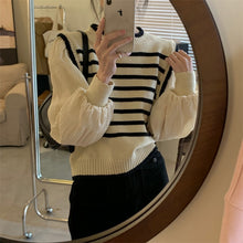 Load image into Gallery viewer, French paneled striped fake two-piece knitwear women&#39;s 2023 early spring new age-reducing foreign pullover sweater women&#39;s top