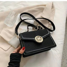 Load image into Gallery viewer, Frosted stitching crocodile pattern PU trend small round lock single shoulder messenger portable small square bag