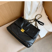 Load image into Gallery viewer, High Capacity PU Leather Women Shoulder Crossbody Bags 2021 New Chain Vintage Handbags Ladies Casual Totes Female Purses