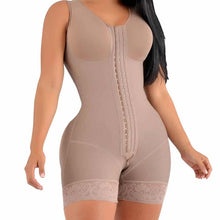 Load image into Gallery viewer, High Compression Short Girdle With Brooches Bust For Daily And Post-Surgical Use Slimming Sheath Belly Women