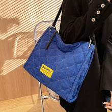 Load image into Gallery viewer, High-end brand design, niche new style, wild, large-capacity, fashion, shoulder bag, female bag