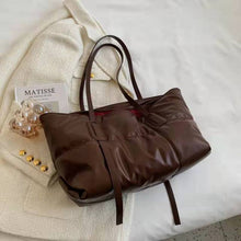 Load image into Gallery viewer, High-end brand design women&#39;s bags, large-capacity fashion one-shoulder all-match tote down women&#39;s bags