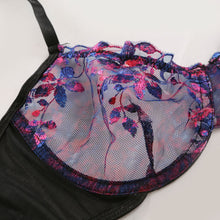 Load image into Gallery viewer, Hot Sell 3 Pieces Women&#39;s Lingerie Underwear Set Mesh Lace Transparent Bra Sexy Floral Embroidery Thigh Garters Erotic Lingerie