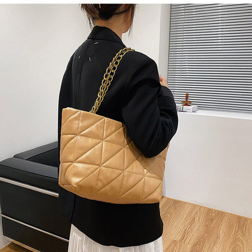 Inverno grande acolchoado sacos de ombro para as mulheres couro do plutônio 2021 hit grande moda designer marca tote corrente bo