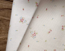 Load image into Gallery viewer, Japaneese Vintage Print Flower Tops Long Sleeve Fungus Edge Sweet Cute T-shirts Spring Mori Girls O-neck Fresh Tees Spring