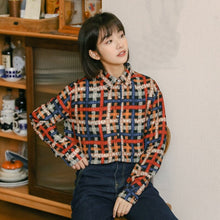 Load image into Gallery viewer, Kawaii Women Loose Shirt Ladies Casual Printed Tops And Shirts Female Korean Long Sleeves Plaid Blouses Chic
