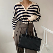 Load image into Gallery viewer, Korean Chic Contrast Stripe Loose Knitted Pullovers Women All Match Casual Turn Down Collar Loose Sweater Women Autumn 2022 Tops