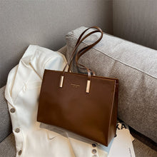 Load image into Gallery viewer, Ladies Casual Shoulder Bags 2022 Fall/Winter New Commuter Bags Document Bags Fashion Large Bags Luxury Ladies Bags