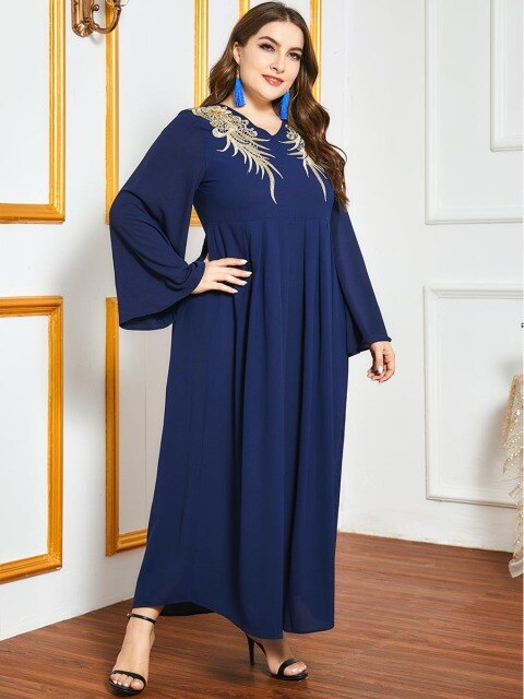 Ladies Oversized Golden Embroidery V-neck Stitching Fashion And Elegant Muslim Dark Blue Long Skirt Ramadan Dress For Eid