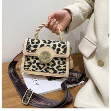 Load image into Gallery viewer, Leopard print small bag ladies new trend fashion one-shoulder diagonal autumn and winter portable small square bag