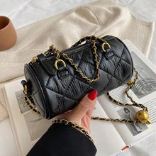 Load image into Gallery viewer, Lingge chain pillow bag 2021 new wild messenger bag high-quality fashion shoulder bag