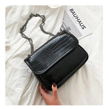 Load image into Gallery viewer, Luxury Handbags Women Bags Designer Vintage Shoulder Bag New Chain Messenger Bags Soft Flap Shoulder Crossbody Pack Women Purse