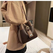 Load image into Gallery viewer, Luxury handbags high-end design 2022 new all-match cross-body Western fashion shoulder bag handbags