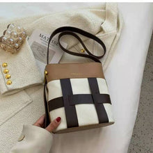 Load image into Gallery viewer, Luxury high-end design brand handbags 2021 new wild fashion niche single shoulder handbags