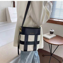 Load image into Gallery viewer, Luxury high-end design brand handbags 2021 new wild fashion niche single shoulder handbags