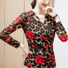 Load image into Gallery viewer, M-4XL Plus Size Women&#39;s Tops Fashion Casual Leopard Print T-Shirt Sexy V-Neck Long Sleeve Women Blouse