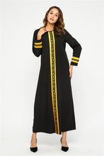 Load image into Gallery viewer, Middle East Abaya  For Women New Lace Embroidery Stitching Color Contrast Jalabiat Elegant  Dress Muslim Arab Robe Abayas