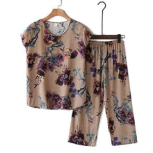 Load image into Gallery viewer, Middle-aged and Elderly Women&#39;s Summer Suits Short Sleeve Cotton linen T-shirt Top &amp; Wide-leg Pants 2 Pcs Home Service Sets 4XL