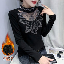 Load image into Gallery viewer, New 2021 Autumn Winter Velvet Warm Women T-Shirt Fashion Long Sleeved Bottoming Shirt Stitching Hot Drilling Black Tops