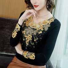 Load image into Gallery viewer, New 2021 Autumn Winter Woman tshirts Fashion Long Sleeve Embroidered Women Tops And Shirt M-4XL Plus Size Women Clothing Blusas