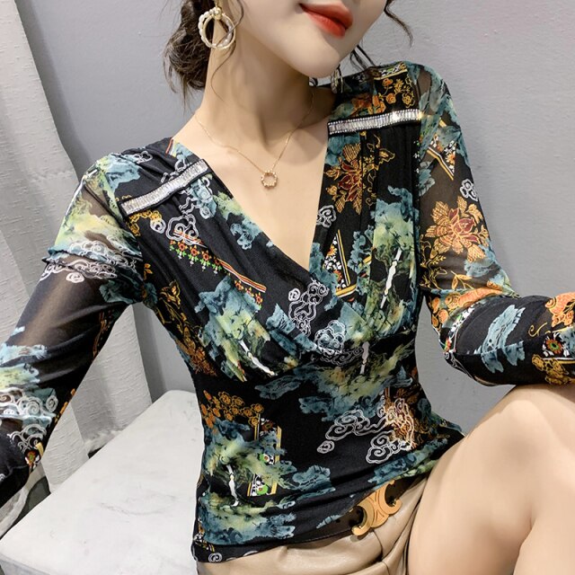 New 2021 Autumn Women Clothing Fashion Sexy V-Neck Print Mesh Tops Elegant Slim Women's T-Shirt
