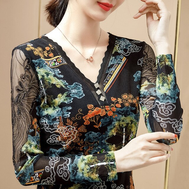New Arrivals 2021 Autumn Long Sleeve Women&#39;s T-Shirt Fashion Sexy V-Neck Mesh Tops Plus Size M-4XL Print Women Clothing