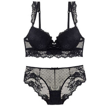 Load image into Gallery viewer, New Women&#39;s underwear Set Sexy Push-up Lace Bra And Panty Sets Comfortable Brassiere Young Bra Adjustable Deep V Femme Lingerie