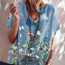 Load image into Gallery viewer, Oversized Ladies Tops Women Plus Size Floral 3D Print T Shirt Loose V-Neck Short Sleeve Casual Tee Top Summer New Streetwear