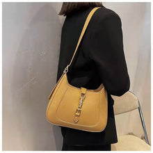 Load image into Gallery viewer, Personalized lock 2021 new fashion retro messenger bag ladies underarm commuter big bag
