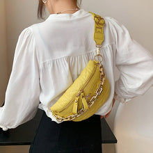 Load image into Gallery viewer, Pochete xadrez couro feminina, bolsa tiracolo de ombro crossbody de luxo com correnteWaist bag