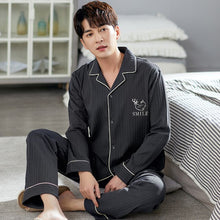 Load image into Gallery viewer, Pocket Printing Cotton Long Sleeve Long Pants Sleepwear Fashion Style Pajamas Set Man and Woman Pijama Set Pj Set Spring Autumn