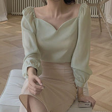 Load image into Gallery viewer, Retro Sweet Square Neck Elegant Shirt Women Loose Puff Sleeve Shirt Blouse Women Korean Style Chic Office Lady Blusas Mujer Moda