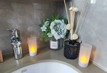 Load image into Gallery viewer, Set of 12 Rechargeable led Candle Flameless Tealight Electric light Xmas Valentine Wedding Church Home Bar Table Decoratio-AMBER