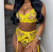 Load image into Gallery viewer, Sexy Lingerie Exotic Costumes Lace Transparent Underwear Women Sensual Lingerie Woman Porn Erotic Lingerie 3 Pieces