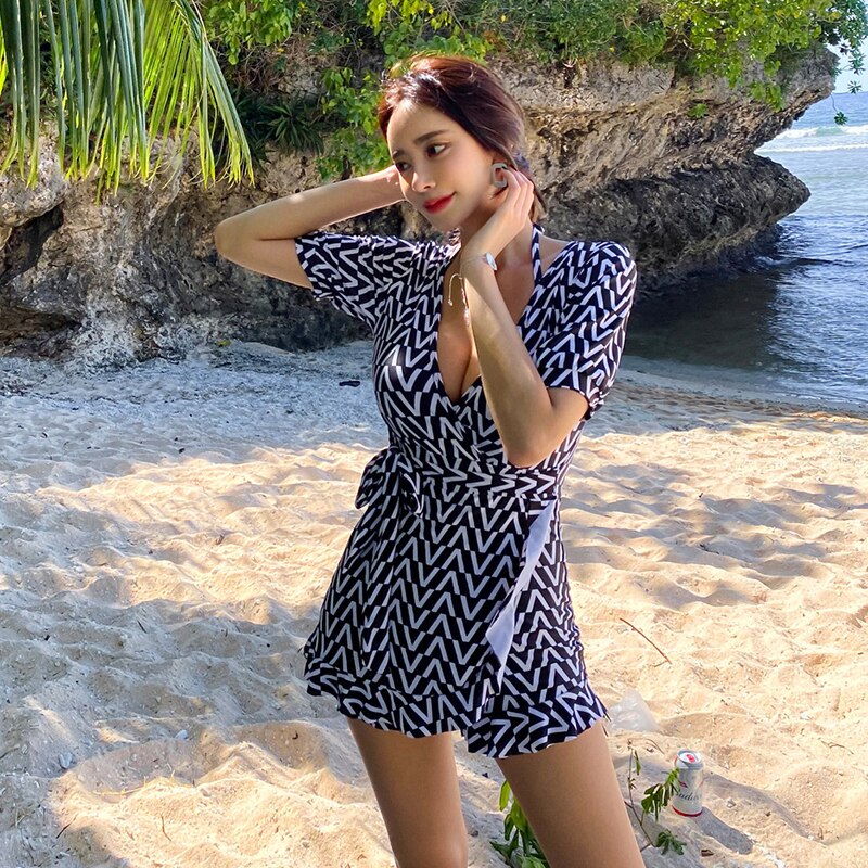 Short Sleeve One Piece Swimsuit Women Striped Swimwear Shorts Skirt Monokini Ruffle Flounce Push Up Pad Bathing Suit 2 Sets Belt