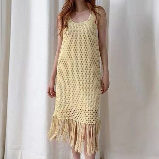 Sleeveless Vest Camisole Dress Women Summer Hollow Out Crochet Design Fashion Casual Knitted Robes Tassel Straight Vestidos 2021