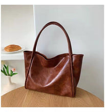Load image into Gallery viewer, Soft surface large-capacity women&#39;s bag new western style retro simple shoulder bag commuter leisure tote bag