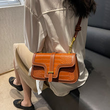 Load image into Gallery viewer, Spring new style women&#39;s shoulder bag stone pattern women&#39;s messenger bag flap design zipper women&#39;s bag mobile phone bag wallet