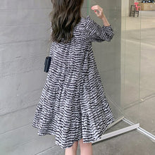 Load image into Gallery viewer, Summer Dresses 2021 New Chiffon Floral High End French Temperament Small Loose Belt Dress O-neck Knee Robe Vestidos De Verano