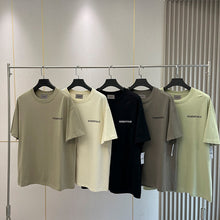 Load image into Gallery viewer, Summer New Essentials T-Shirts High street Hip-Hop Style 100% Cotton Quality Men and Women Oversized Sport T-Shirt