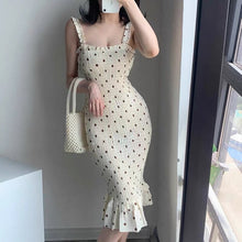 Load image into Gallery viewer, Summer pastoral storm point strap dress strapless sleeveless slim waist waist fishtail dress Midi dress chiffon