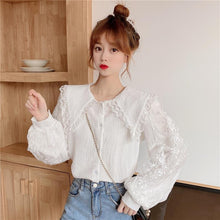 Load image into Gallery viewer, Sweet Lace Patchwork Doll Collar Puff Sleeve Shirt Female Cute All-match Spring Autumn 2021 New Slim Shirts Office Ladies Top
