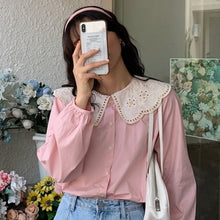 Load image into Gallery viewer, Sweet Lace Stitching Doll Collar Shirt Women Korean Puff Sleeve Single Breasted Blouse Tops Women Spring Autumn Blusas Mujer