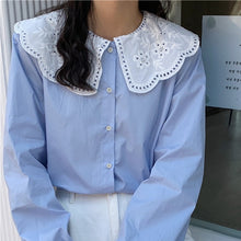 Load image into Gallery viewer, Sweet Lace Stitching Doll Collar Shirt Women Korean Puff Sleeve Single Breasted Blouse Tops Women Spring Autumn Blusas Mujer