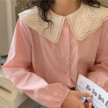 Load image into Gallery viewer, Sweet Lace Stitching Doll Collar Shirt Women Korean Puff Sleeve Single Breasted Blouse Tops Women Spring Autumn Blusas Mujer