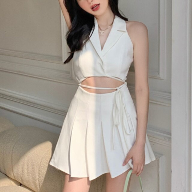 Sweet Skirts Suits Female Fashion Sexy Sleeveless Vest Top + High Waist Pleated Skirt Two Piece Sets Ensembles Femme 2021 Summer