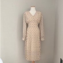 Load image into Gallery viewer, Sweet V-neck Floral Printing Dress Women Bandage Waist Slim Lantern Sleeve Chiffon Pleated Dress Vestidos Elegant Korean Robe