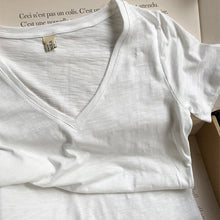 Load image into Gallery viewer, T-Shirt Femme Thin Short Sleeve Encolure V Loose Tee Shirt Elegant Tops Chic Casual Retro Women T Shirts simplicité Hauts