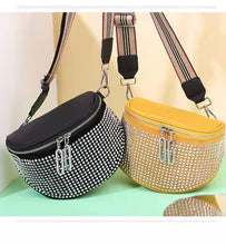 Load image into Gallery viewer, The new shiny rhinestone trend fashion simple western style one-shoulder diagonal bag
