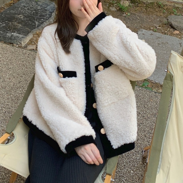 Winter Warm Fleece Jacket Women White Patchwork Loose Kawaii Overcoat Female Casual Korean Fashion Short Faux Fur Coat 2021 New